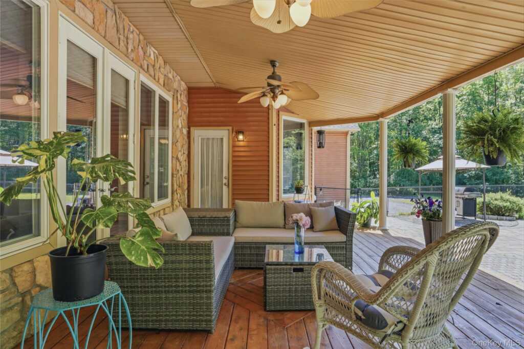 6 Foxwood Road, New Paltz, NY 12561 - Photo 33 of 47