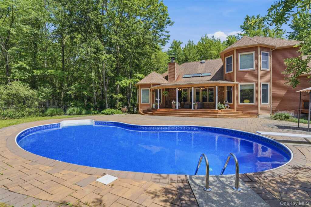 6 Foxwood Road, New Paltz, NY 12561 - Photo 38 of 47