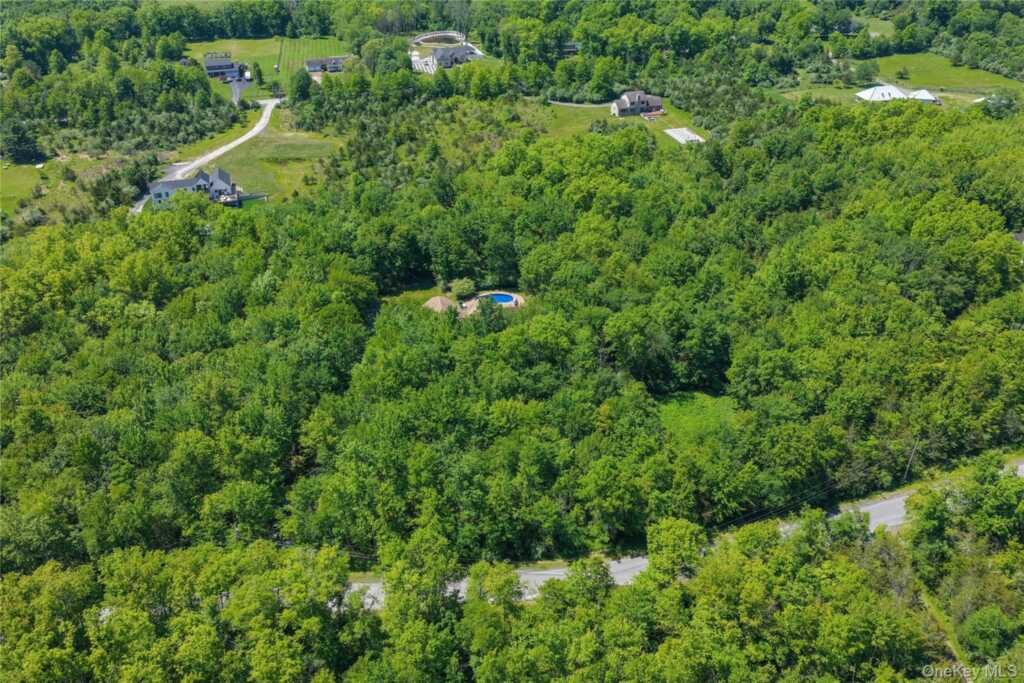 6 Foxwood Road, New Paltz, NY 12561 - Photo 42 of 47