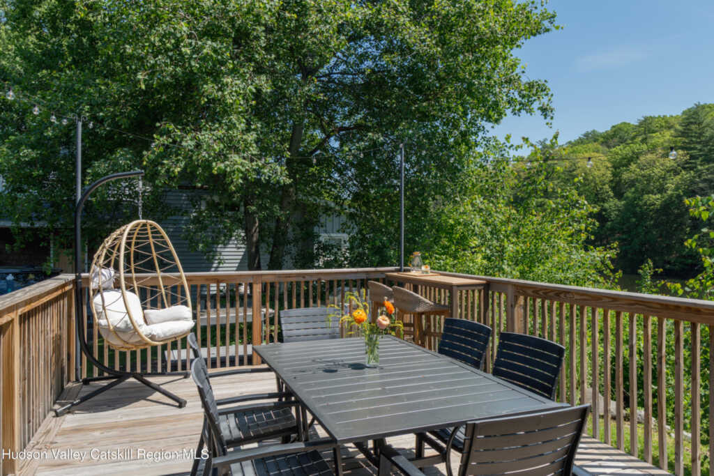 185 Esopus Creek Road, Saugerties, NY 12477 - Photo 14 of 23
