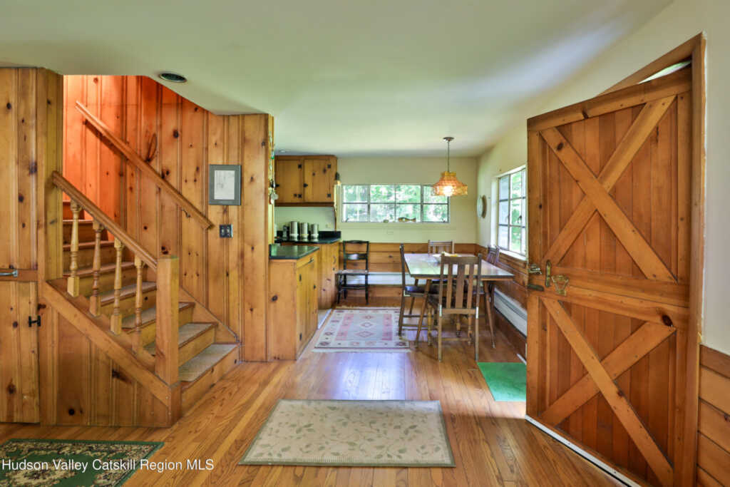 945 Woodland Valley Road, Phoenicia, NY 12464 - Photo 4 of 32