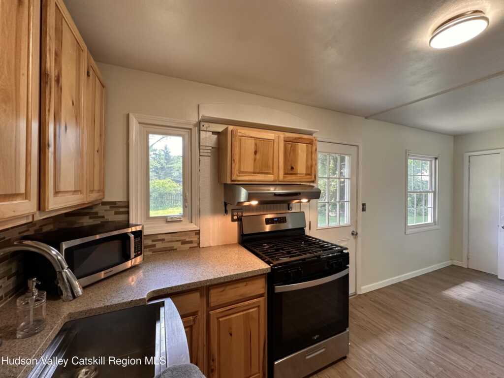 21 Overlook Drive, Woodstock, NY 12498 - Photo 15 of 31