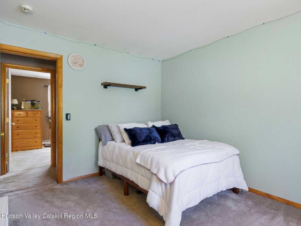 235 Wilbur Avenue, Kingston, NY 12401 - Photo 23 of 34
