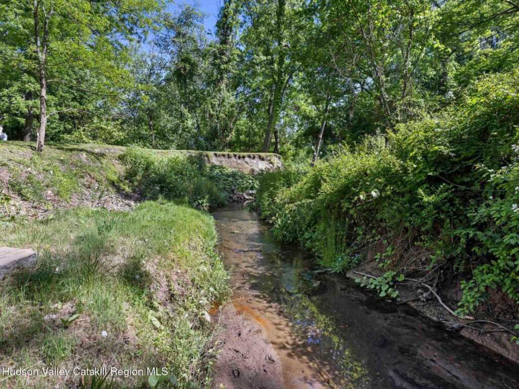 235 Wilbur Avenue, Kingston, NY 12401 - Photo 28 of 34
