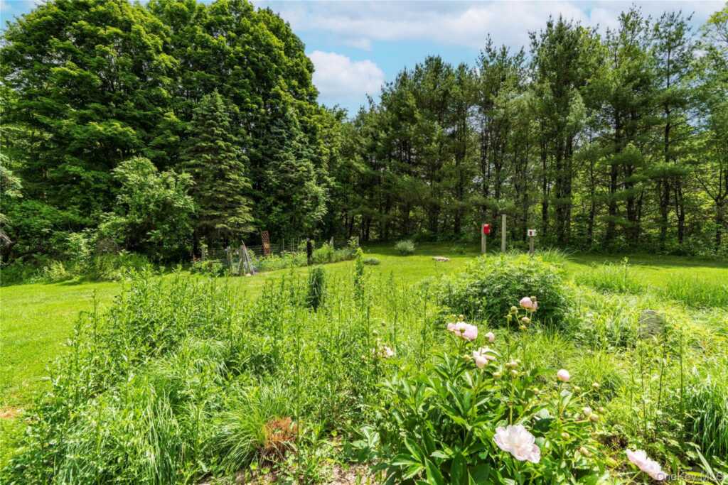 10 Pilgrims Progress Road, Rhinebeck, NY 12572 - Photo 5 of 31