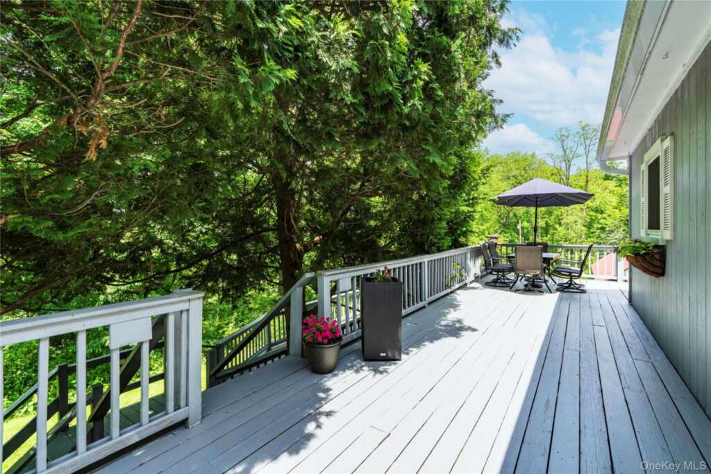10 Pilgrims Progress Road, Rhinebeck, NY 12572 - Photo 8 of 31