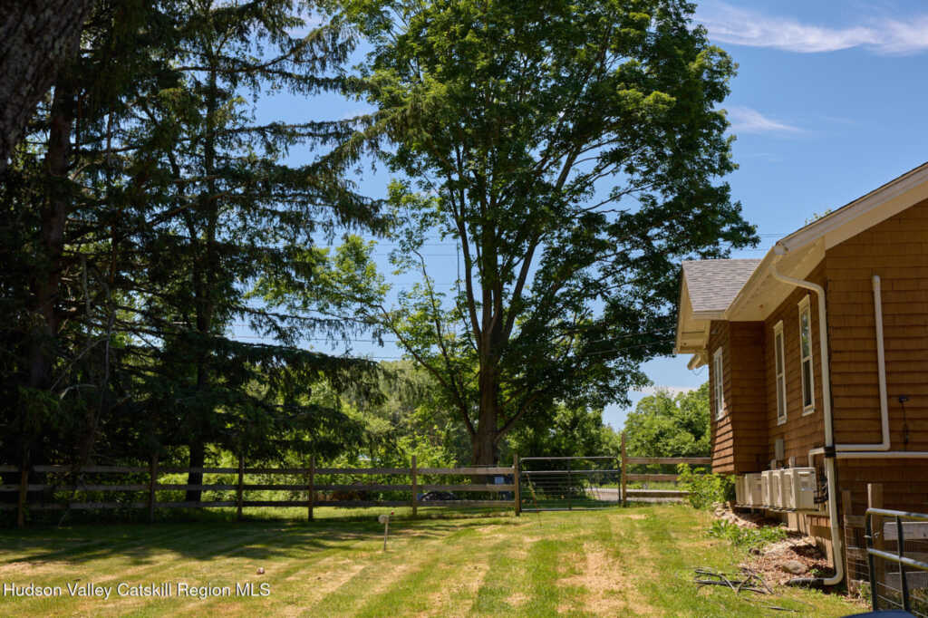 75 Brookside Road, New Paltz, NY 12561 - Photo 6 of 29