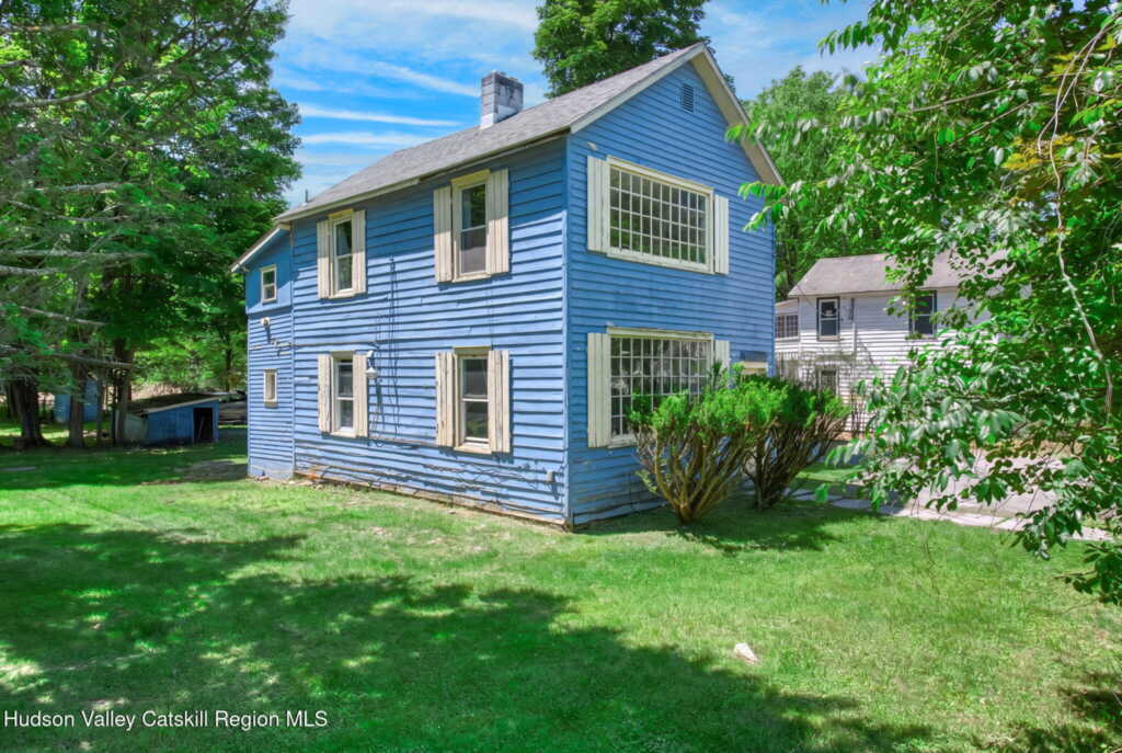 123 Tinker Street, Woodstock, NY 12498 - Photo 2 of 24