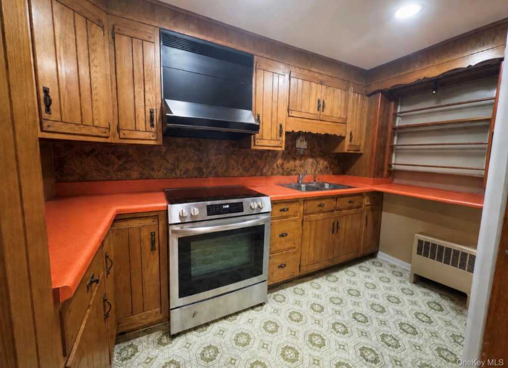 3553 Route 9G, Rhinebeck, NY 12572 - Photo 2 of 10