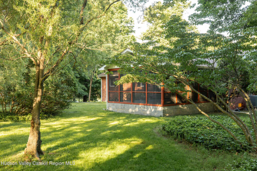 7 Arnold Drive, Woodstock, NY 12498 - Photo 11 of 50