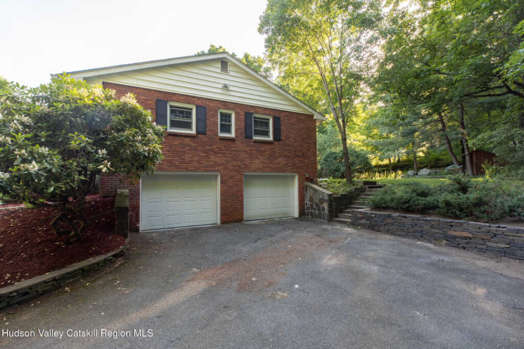 7 Arnold Drive, Woodstock, NY 12498 - Photo 6 of 50