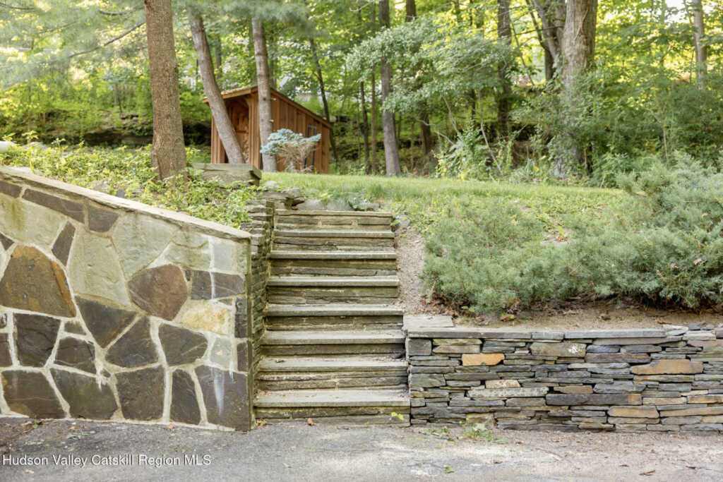 7 Arnold Drive, Woodstock, NY 12498 - Photo 7 of 50