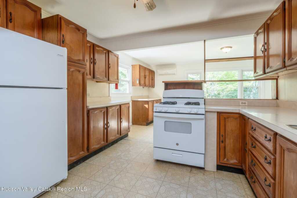 4533 Atwood Road, Stone Ridge, NY 12484 - Photo 12 of 50