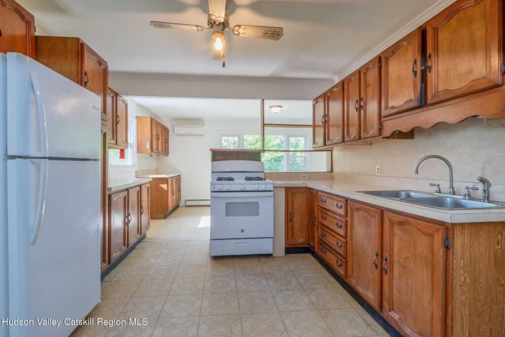 4533 Atwood Road, Stone Ridge, NY 12484 - Photo 15 of 50