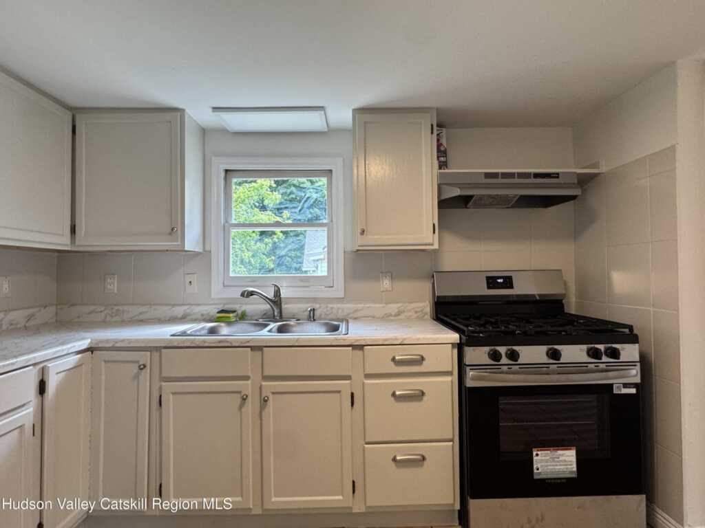 199 Greenkill Avenue, Unit #2, Kingston, NY 12401 - Photo 8 of 19