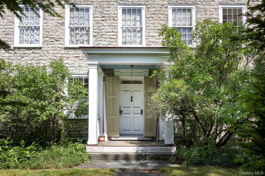 169 Albany Avenue, Kingston, NY 12401 - Photo 2 of 49