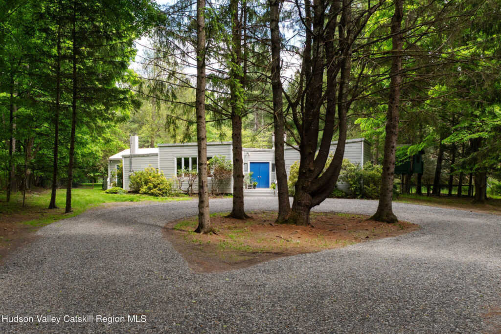 41 Wittenberg Road, Woodstock, NY 12409