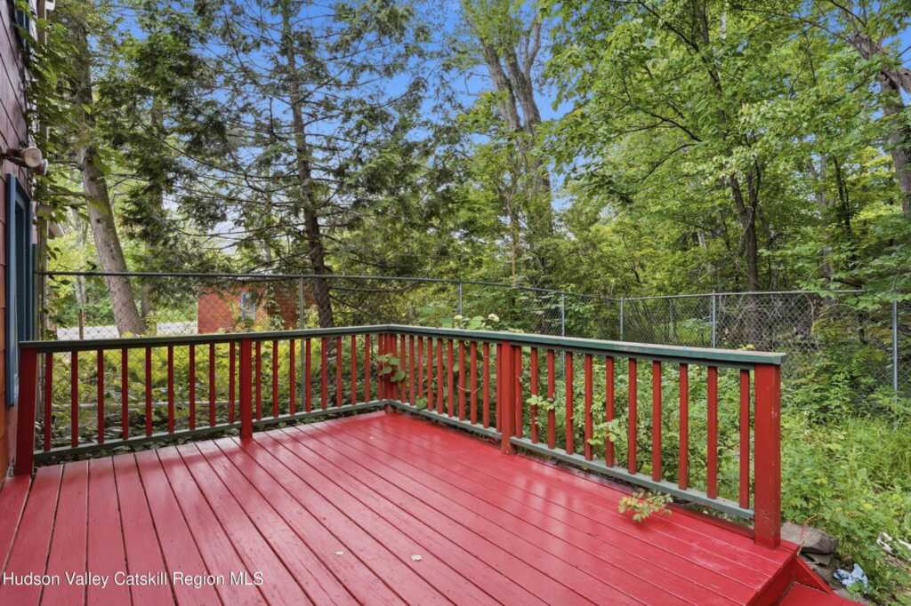 872 Route 212, Saugerties, NY 12477 - Photo 23 of 29