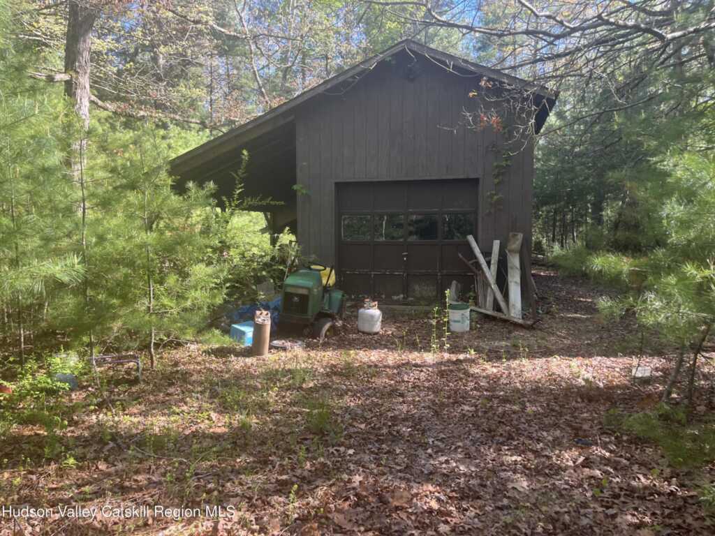 1145 Glasco Turnpike, Saugerties, NY 12477 - Photo 24 of 31