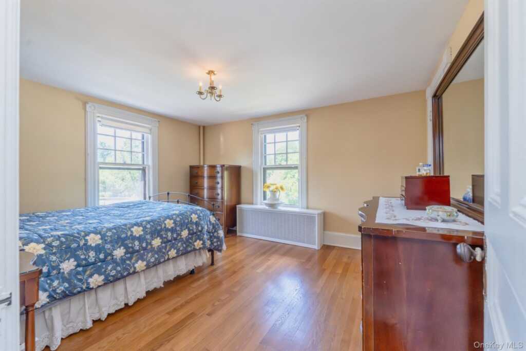 165 Clifton Avenue, Kingston, NY 12401 - Photo 26 of 50