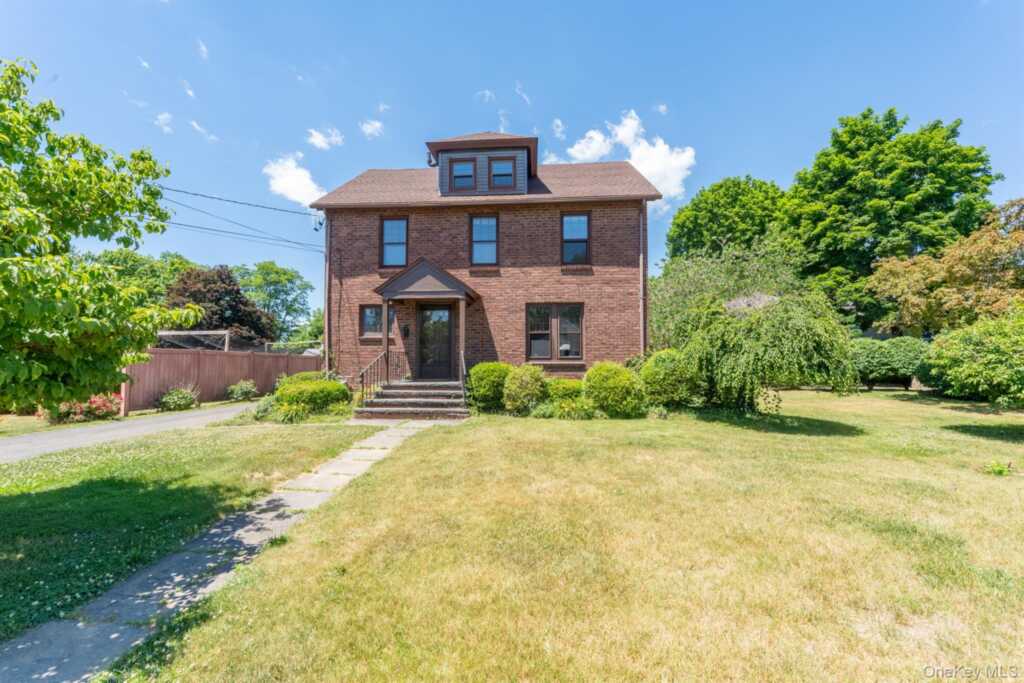 165 Clifton Avenue, Kingston, NY 12401 - Photo 47 of 50