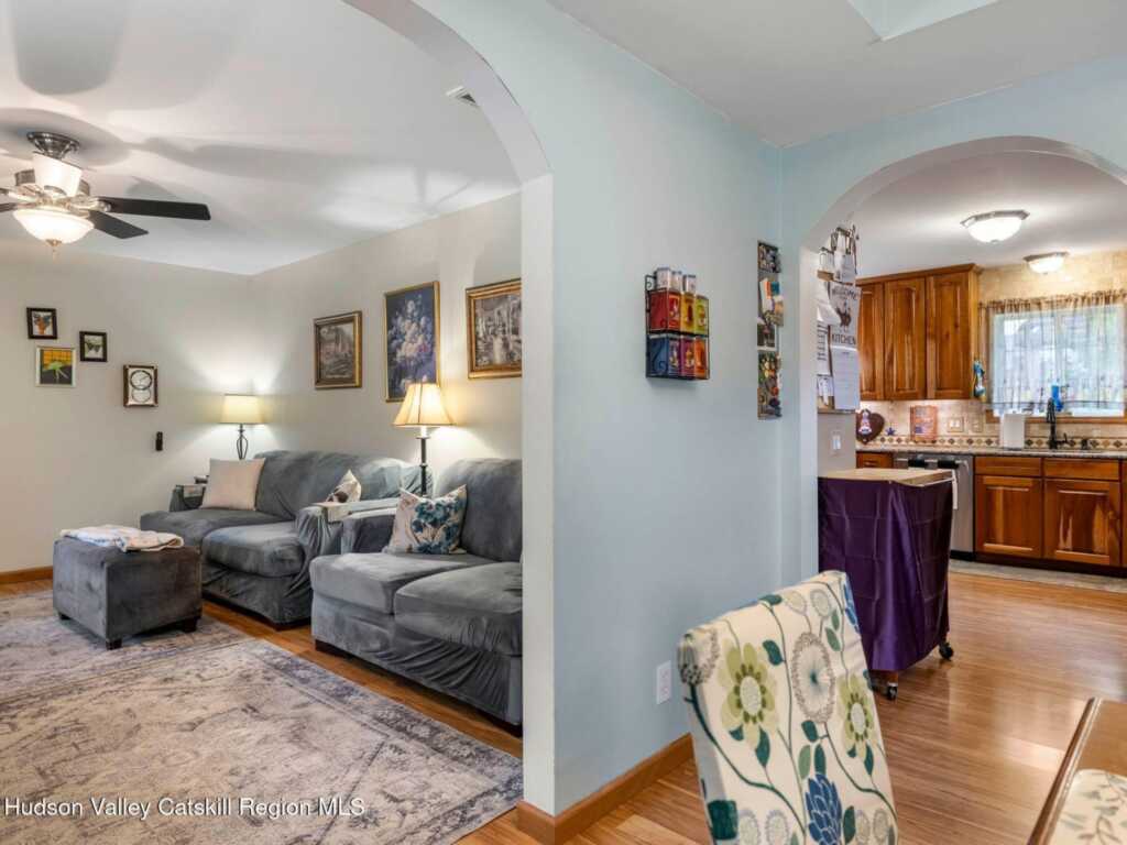 34 Lancelot Drive, Saugerties, NY 12477 - Photo 13 of 50