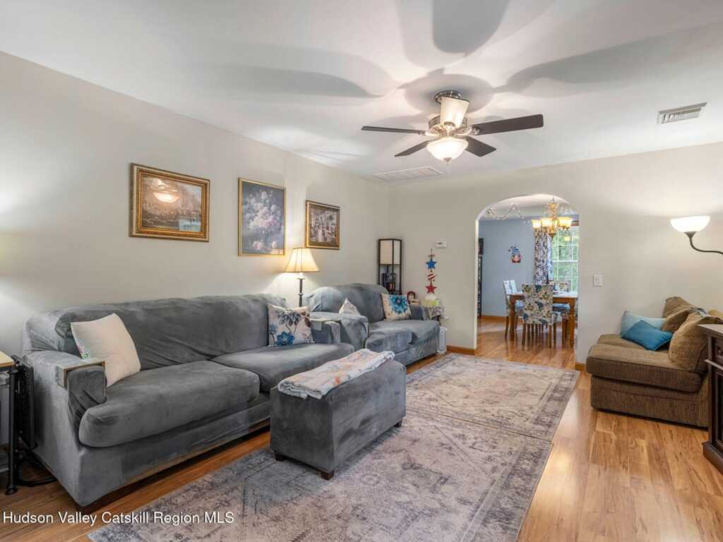 34 Lancelot Drive, Saugerties, NY 12477 - Photo 15 of 50