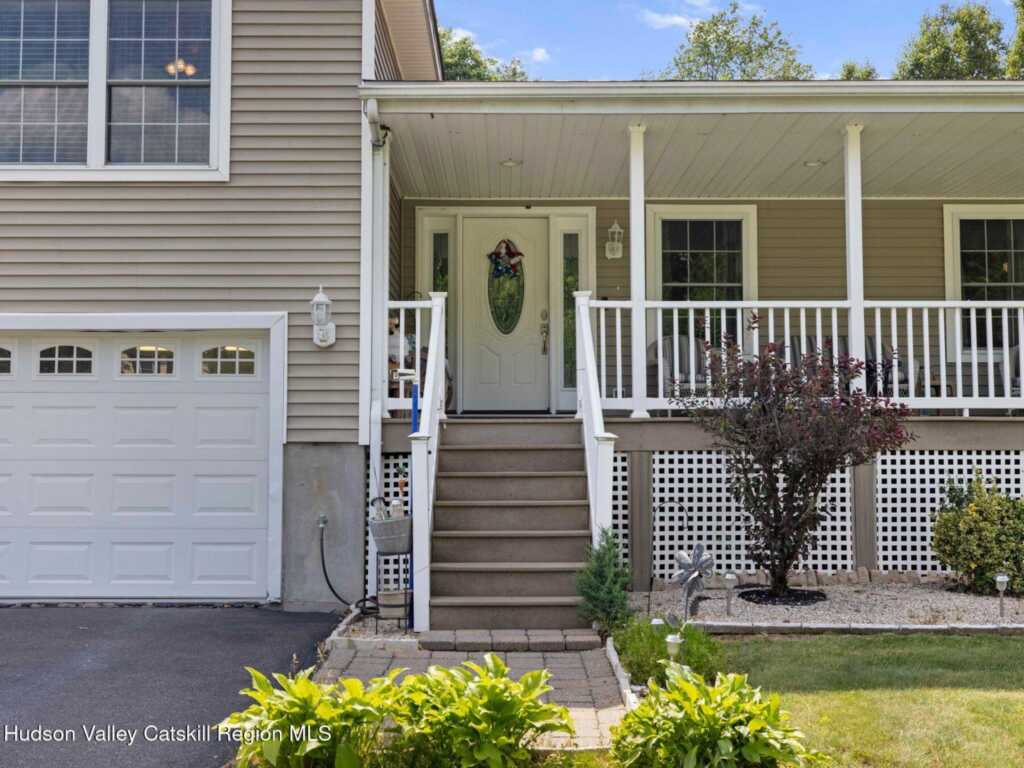 34 Lancelot Drive, Saugerties, NY 12477 - Photo 47 of 50