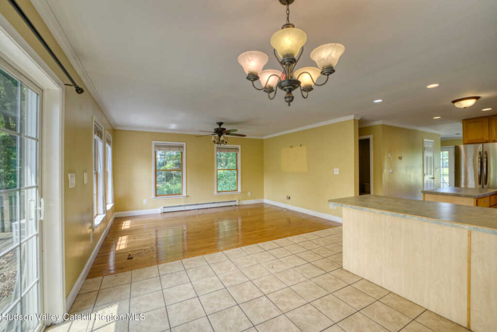 105 Brabrant Road, Kingston, NY 12401 - Photo 8 of 27