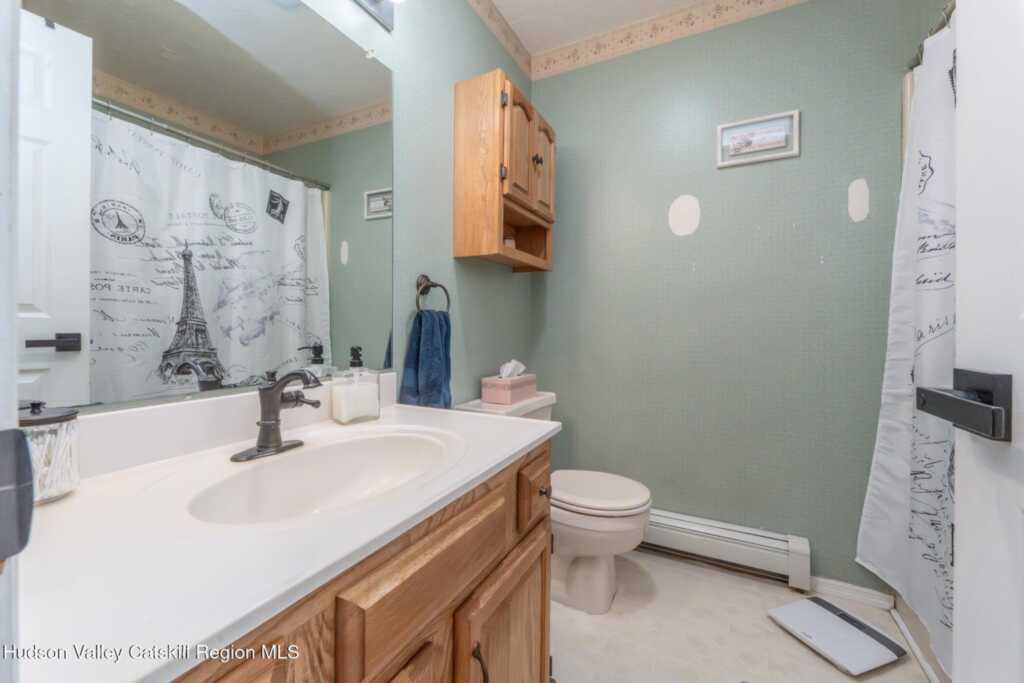 42 Red Maple Road, Saugerties, NY 12477 - Photo 10 of 12