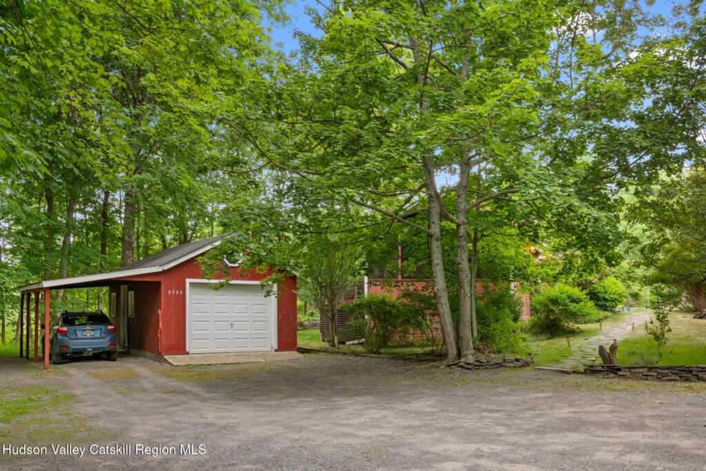 2323 Glasco Turnpike, Woodstock, NY 12498 - Photo 18 of 19