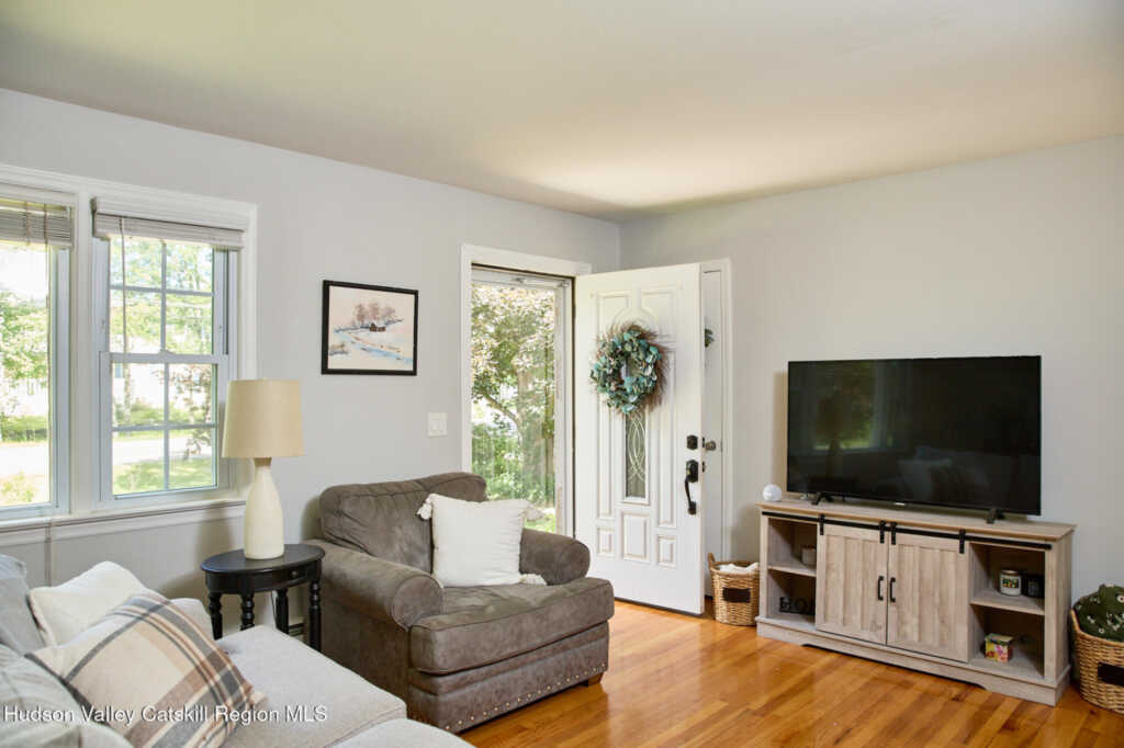 228 State Route 32 S, New Paltz, NY 12561 - Photo 7 of 30