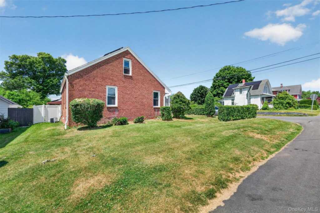 32 Merilina Avenue, Kingston, NY 12401 - Photo 22 of 26