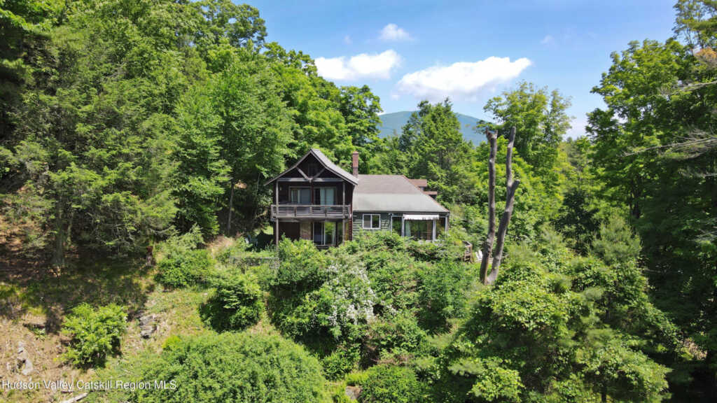 11 Nordic Drive, Woodstock, NY 12498