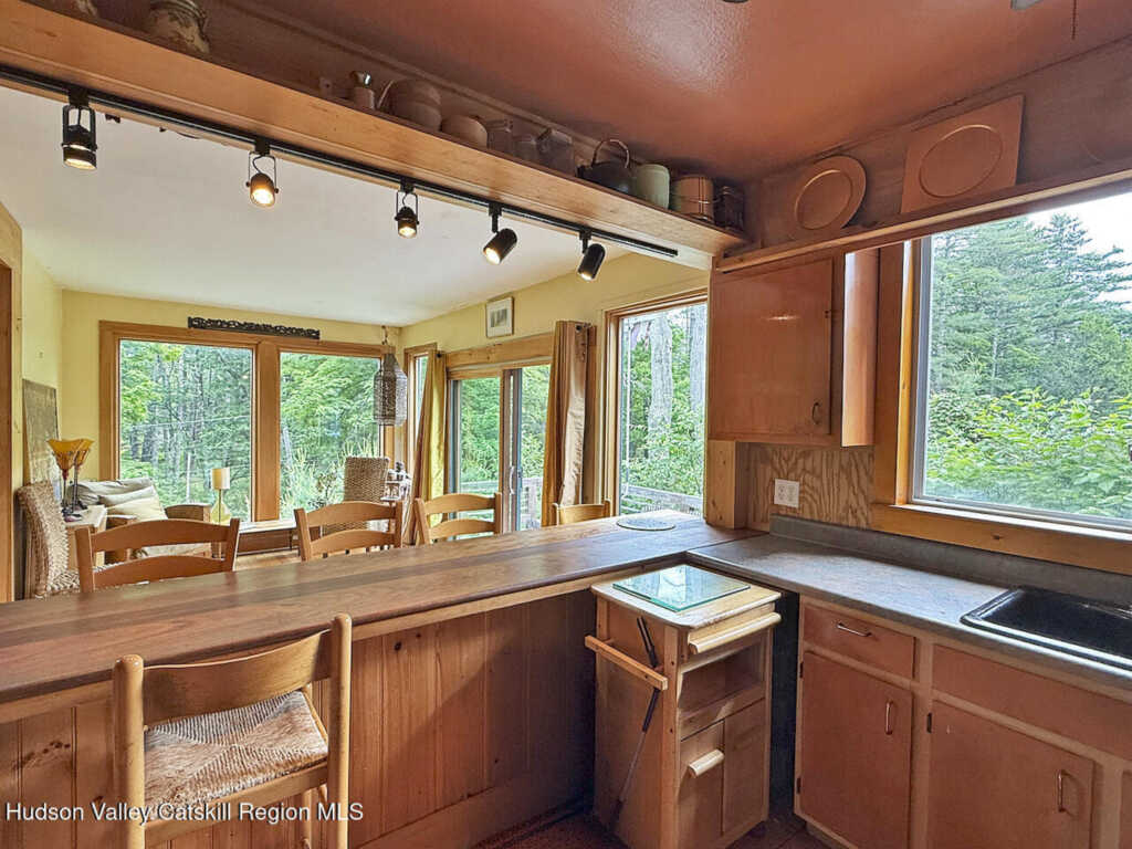 11 Nordic Drive, Woodstock, NY 12498 - Photo 7 of 44