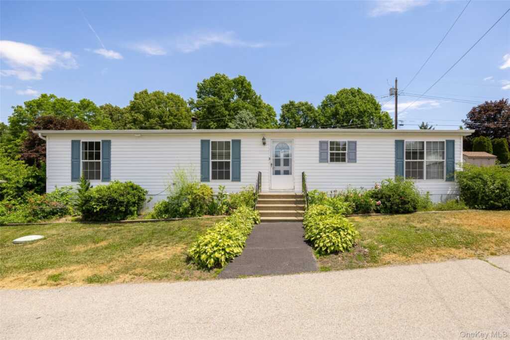 7139 Route 9, Rhinebeck, NY 12572 - Photo 3 of 23