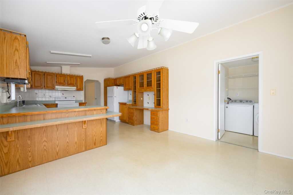 7139 Route 9, Rhinebeck, NY 12572 - Photo 9 of 23
