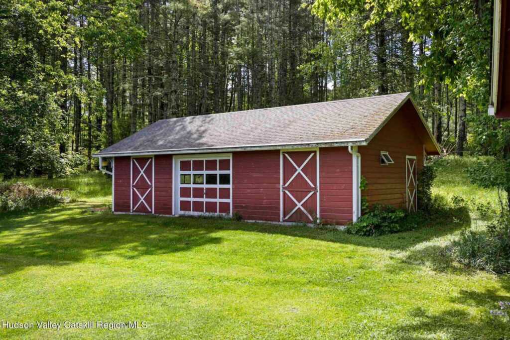 94 Chestnut Hill Road, Woodstock, NY 12498 - Photo 11 of 44