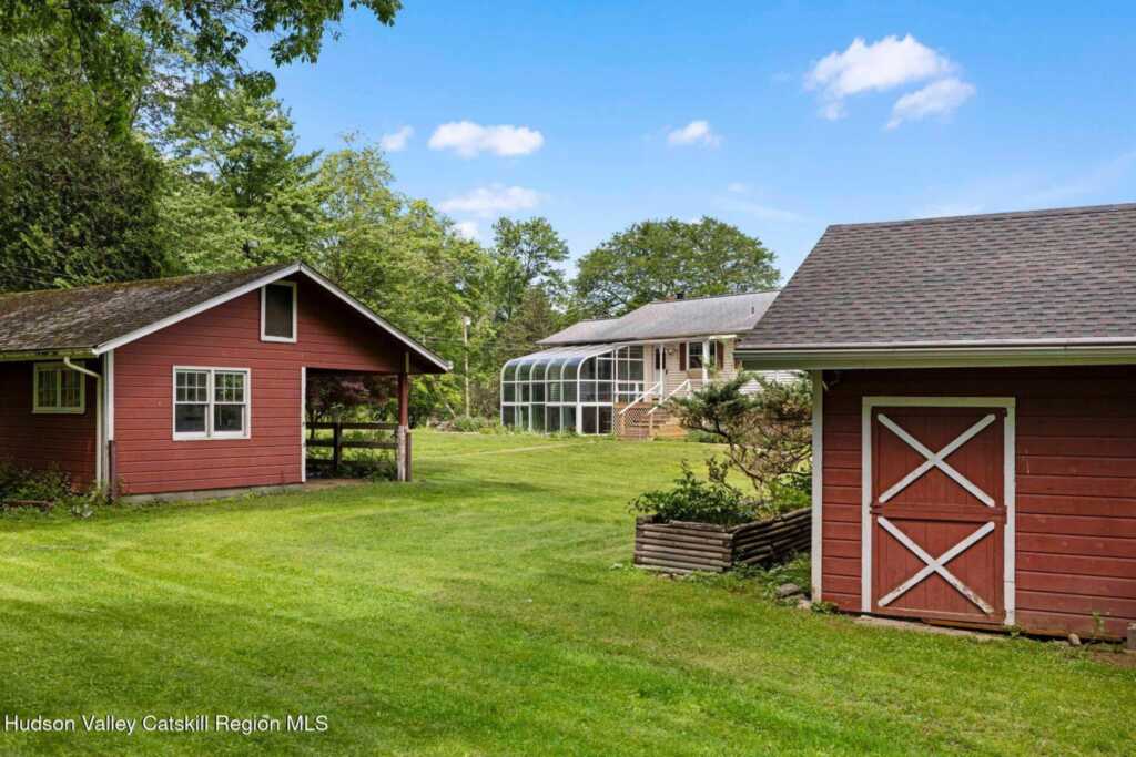 94 Chestnut Hill Road, Woodstock, NY 12498 - Photo 14 of 44