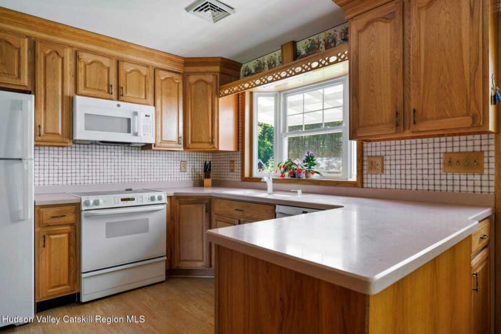 94 Chestnut Hill Road, Woodstock, NY 12498 - Photo 26 of 44