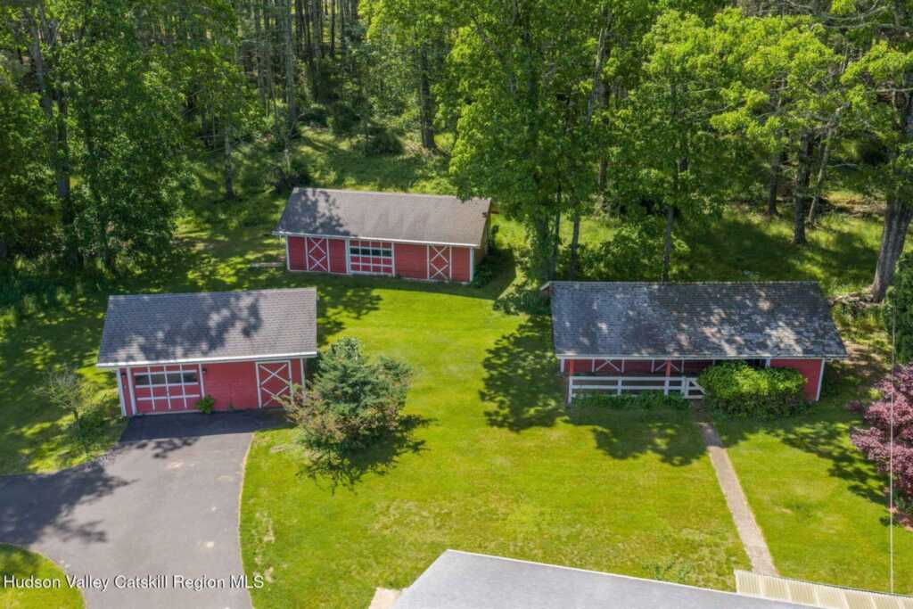 94 Chestnut Hill Road, Woodstock, NY 12498 - Photo 39 of 44