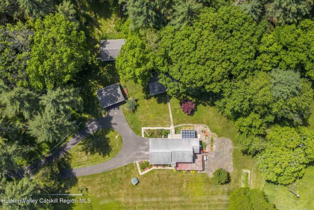 94 Chestnut Hill Road, Woodstock, NY 12498 - Photo 41 of 44