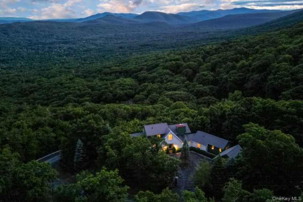 235 California Quarry Road, Woodstock, NY 12498 - Photo 8 of 50