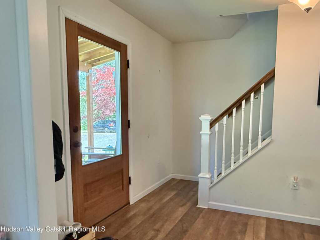 230 New York 32, New Paltz, NY 12561 - Photo 20 of 35