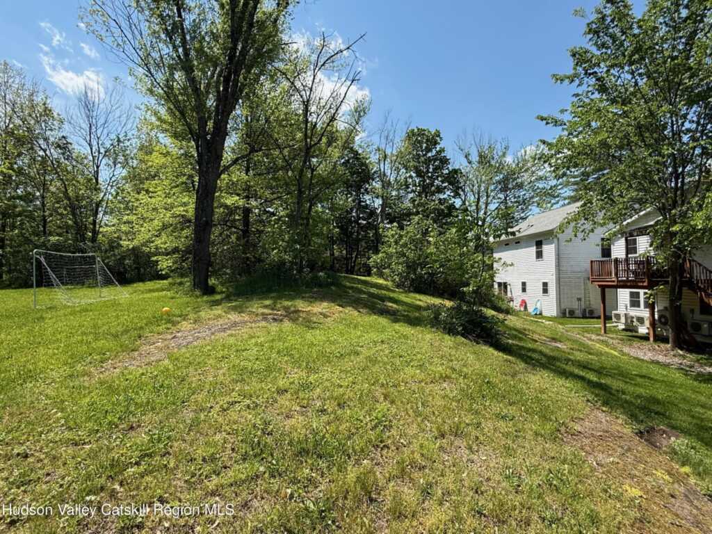 230 New York 32, New Paltz, NY 12561 - Photo 33 of 35