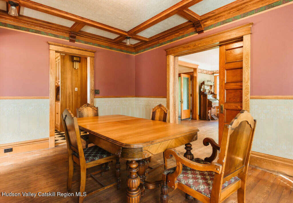 54 Linderman Avenue, Kingston, NY 12401 - Photo 14 of 47