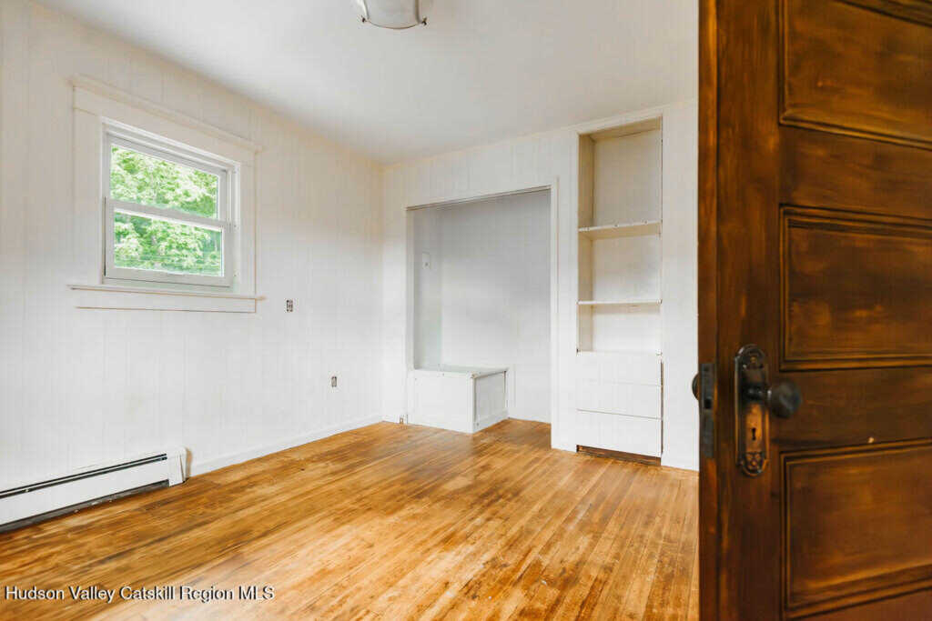 54 Linderman Avenue, Kingston, NY 12401 - Photo 36 of 47