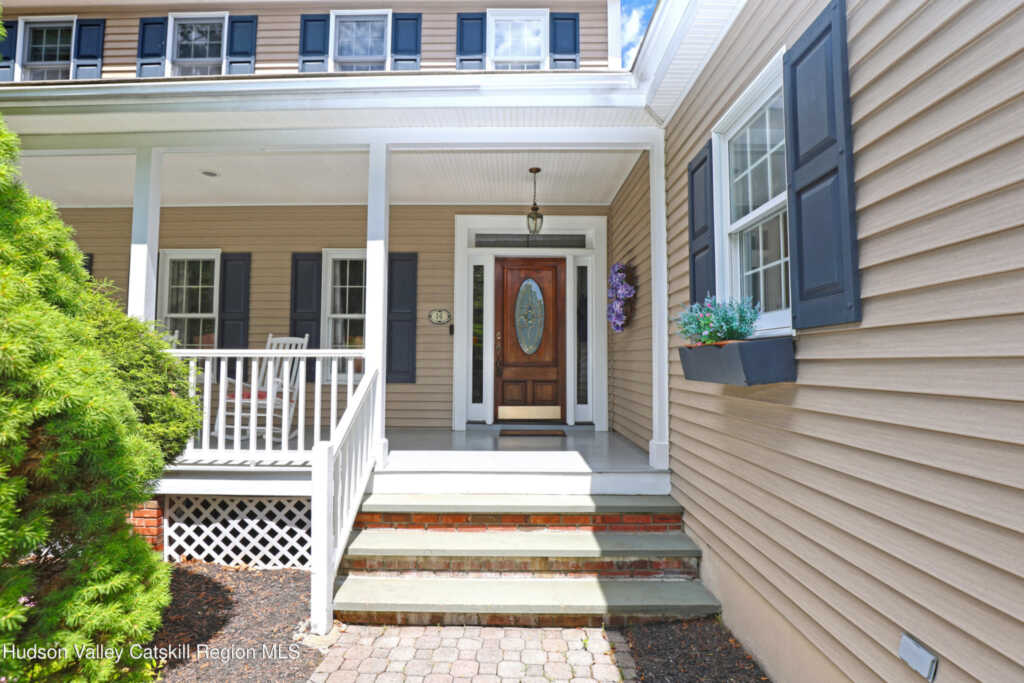 14 Amy Court, Kingston, NY 12401 - Photo 2 of 49