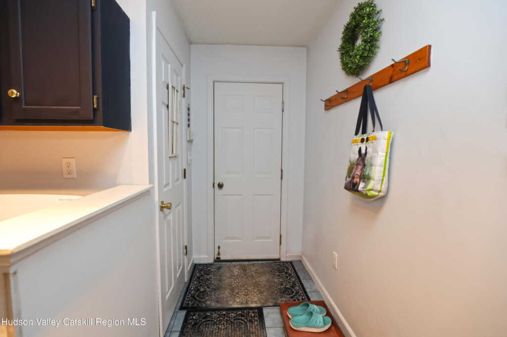 14 Amy Court, Kingston, NY 12401 - Photo 28 of 49