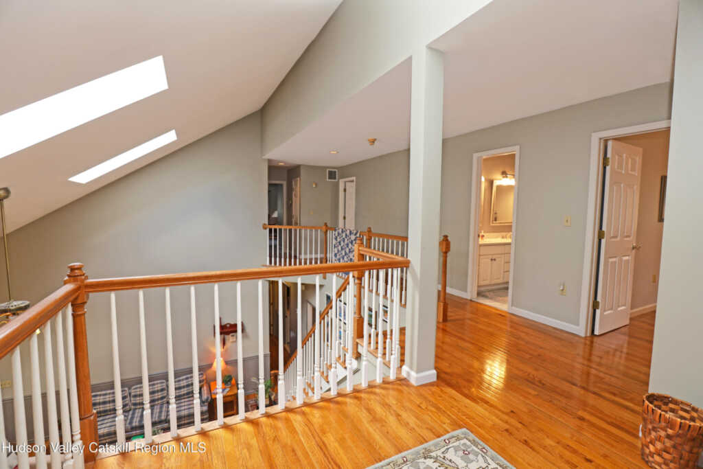 14 Amy Court, Kingston, NY 12401 - Photo 33 of 49